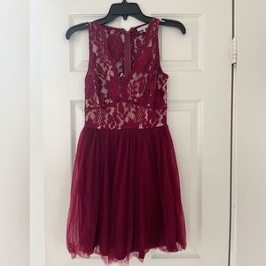 Burgundy beautiful dress for almost any occasion from summer to winter.